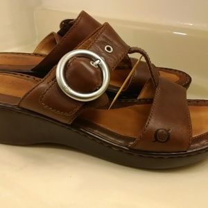Women's Born Sandals Size 11